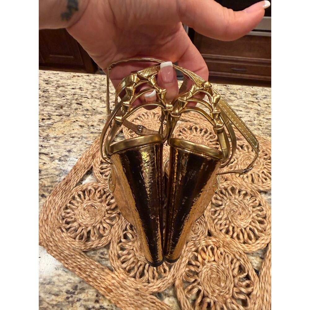 Gucci Gold Wedge Platform Sandals, Size 9/39 - Picture 11 of 16